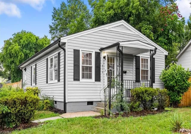 Homes for sale in Thomasville, NC | 415 Davidson St, Thomasville, NC 27360 | MLS# 1226504