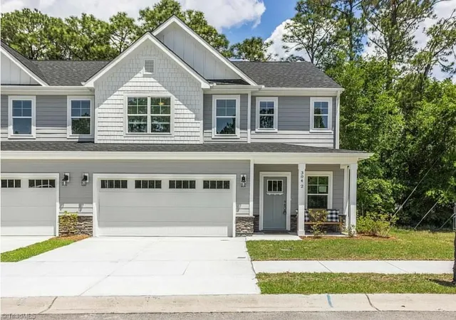 Photo 1 of Single family home for sale at 302 Goldberry Ln, Jamestown, NC 27282 | MLS# 1239308 | Listing updated on 2026-10-19