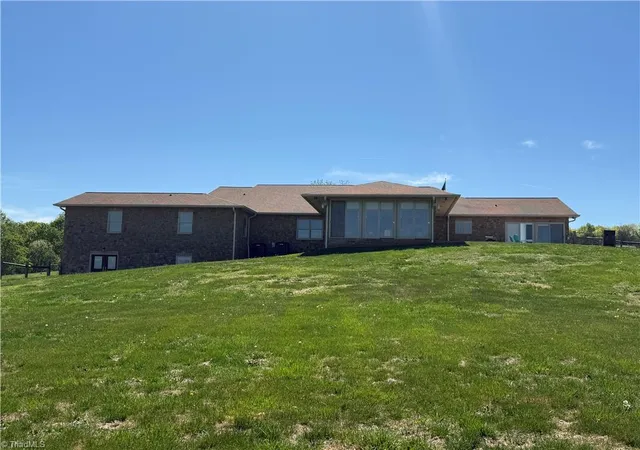 Photo 4 of Sale Pending at 2831 Bethany Frd Rd, Roaring River, NC 28669 | MLS# 1223404 | Listing updated on 2026-09-02