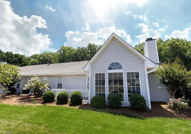 Photo 1 of Sale Pending at 3940 Westridge Meadow Cir, Clemmons, NC 27012 | MLS# 1226553 | Listing updated on 2026-09-07