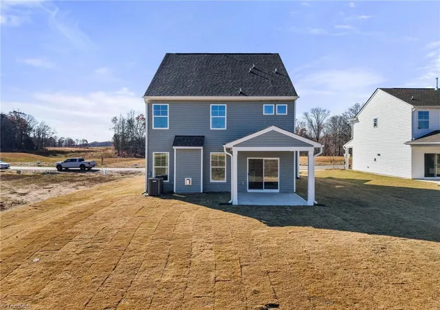 5th image of 334 Blooming Maple Dr, Kernersville, NC 27284 | MLS# 1197701