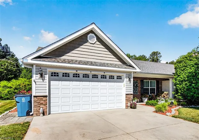 Homes for sale in Archdale, NC | 117 Ridge Landing, Archdale, NC 27263 | MLS# 1223209
