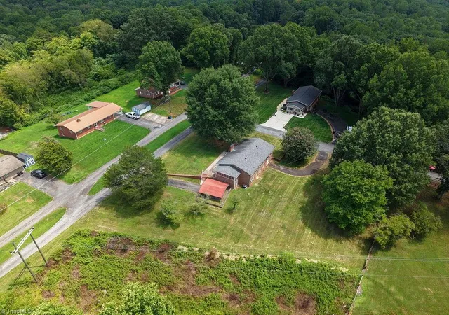 Photo 3 of Sale Pending at 142 Shamrock Blvd, Elkin, NC 28621 | MLS# 1230459 | Listing updated on 2026-09-03
