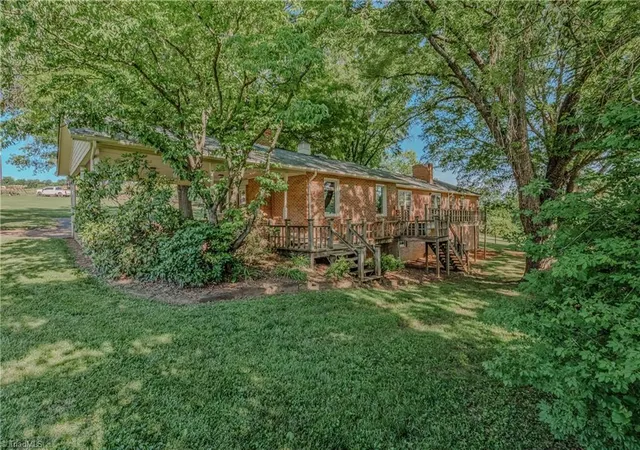 4th image of 331 Sykes Dairy Rd, Mount Airy, NC 27030 | MLS# 1224166