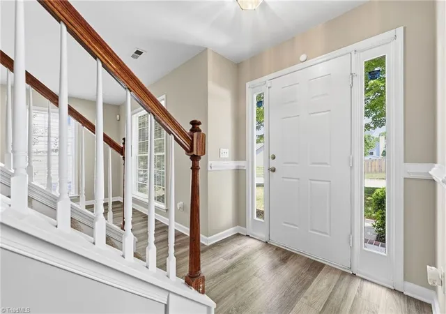 4th image of 4002 Auburn Hills Dr, Greensboro, NC 27407 | MLS# 1226164