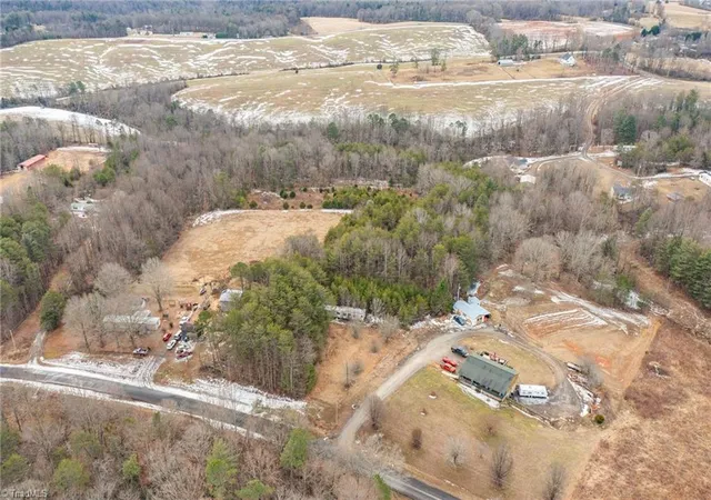 Photo 4 of Sale Pending at 318 Wayne Marshall Rd, Elkin, NC 28621 | MLS# 1225778 | Listing updated on 2026-08-15