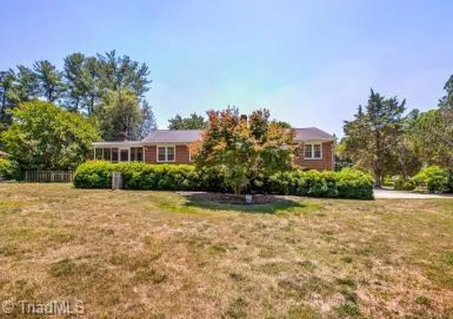 28th image of 6106 Sundown Dr, Greensboro, NC 27410 | MLS# 1220103