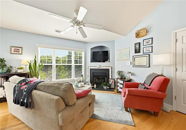 Photo 4 of Single family home for sale at 4722 Tatton Park Cir #3C, Winston Salem, NC 27103 | MLS# 1229107 | Listing updated on 2026-09-22