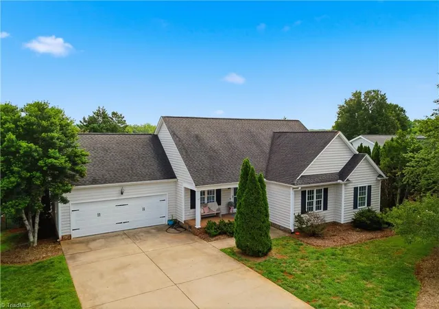 1st image of 109 Cale Dr, Burlington, NC 27215 | MLS# 1230153