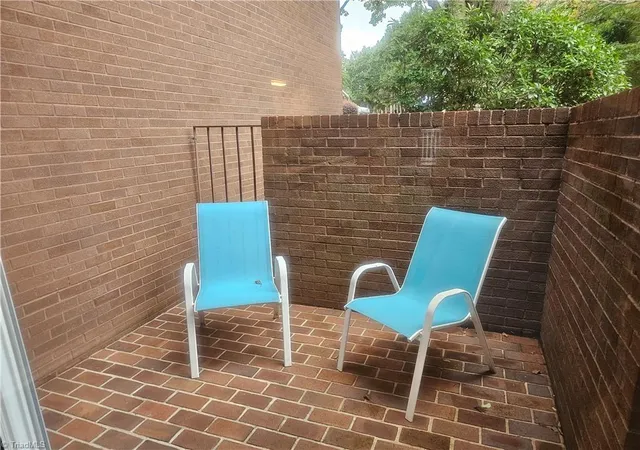 4th image of 113 Forest View Dr, Winston Salem, NC 27104 | MLS# 1229896