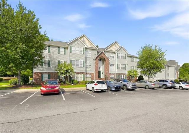 Photo 1 of Single family home for sale at 3475 Forestdale Dr #1D, Burlington, NC 27215 | MLS# 1226278 | Listing updated on 2026-09-14