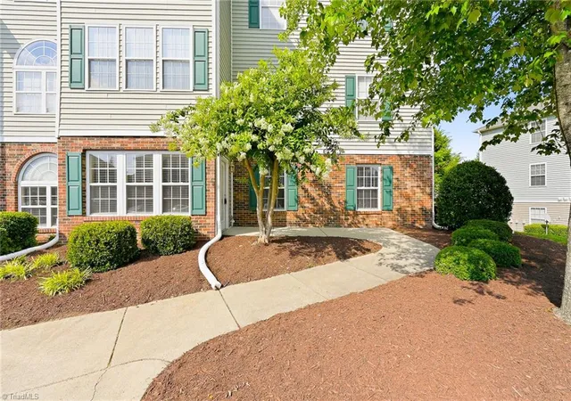 Photo 4 of Single family home for sale at 3475 Forestdale Dr #1D, Burlington, NC 27215 | MLS# 1226278 | Listing updated on 2026-09-14
