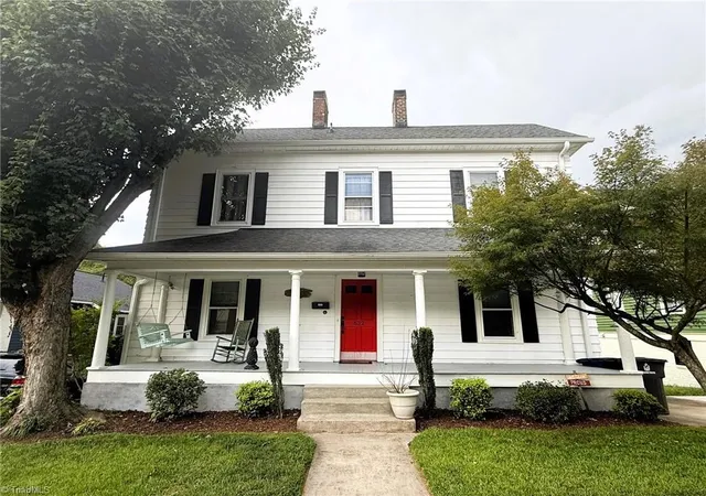 Photo 1 of Single family home for sale at 632 S Green St, Winston Salem, NC 27101 | MLS# 1233968 | Listing updated on 2026-10-16