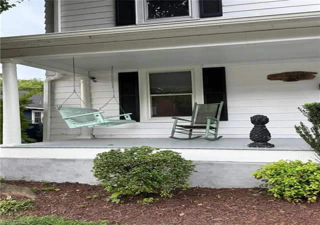 Photo 3 of Single family home for sale at 632 S Green St, Winston Salem, NC 27101 | MLS# 1233968 | Listing updated on 2026-10-16