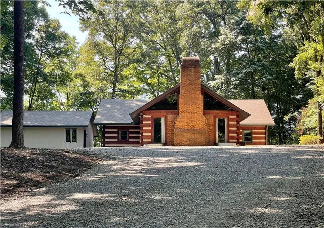 Single family home for sale at 4830 Balsom Rd, Pfafftown, NC 27040 | MLS# 1233306