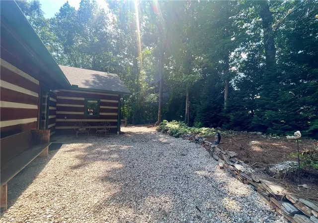 Photo 4 of Single family home for sale at 4830 Balsom Rd, Pfafftown, NC 27040 | MLS# 1233306 | Listing updated on 2026-10-05
