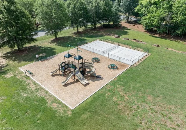 28th image of 2905 Bishopsgate Wy, Browns Summit, NC 27214 | MLS# 1226002