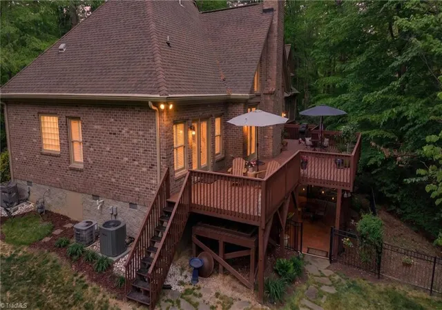 3rd image of 5407 Deer Trail Rd, Summerfield, NC 28358 | MLS# 1217246