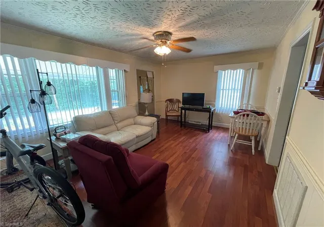 3rd image of 105 Spruce St, Lexington, NC 27292 | MLS# 1233113