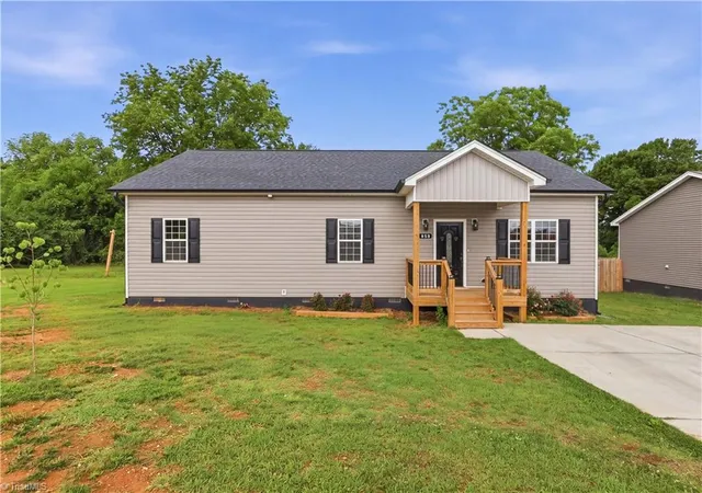 1st image of 616 S Elm St, High Point, NC 27260 | MLS# 1222539