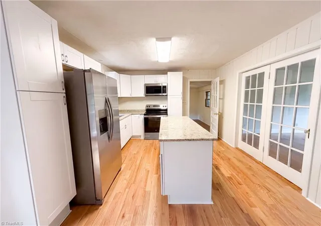 2nd image of 5148 Clearview Dr, Winston Salem, NC 27104 | MLS# 1230344