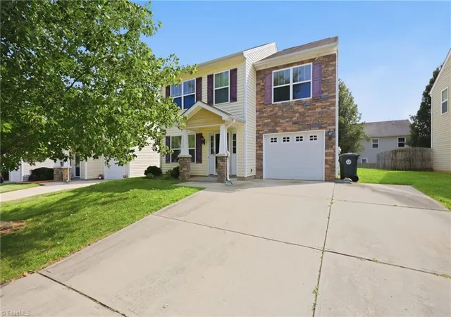 Photo 2 of Sale Pending at 1205 Copperstone Way, Mebane, NC 27302 | MLS# 1231710 | Listing updated on 2026-09-11