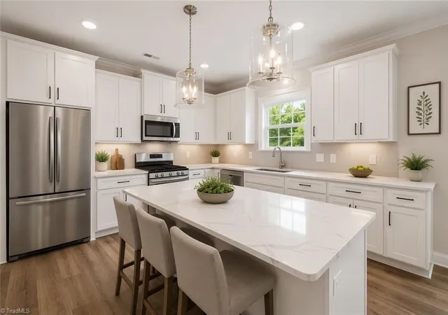 4th image of 129 Rocky Maple Dr, King, NC 27021 | MLS# 1230584