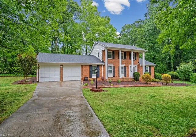 Photo 2 of Sale Pending at 1 Anson Cir, Greensboro, NC 27407 | MLS# 1219426 | Listing updated on 2026-09-15