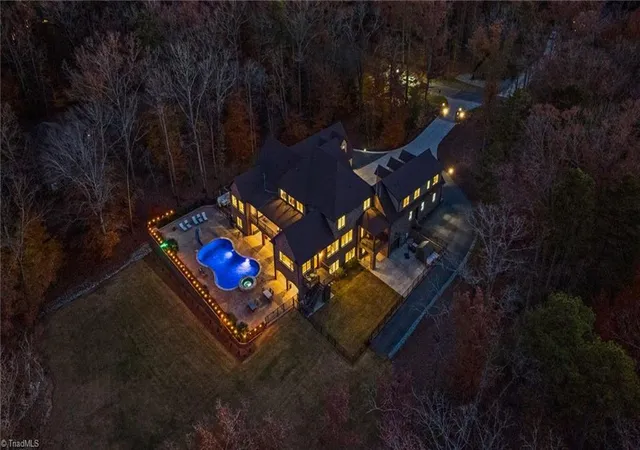 Photo 4 of Single family home for sale at 875 Starboard Reach, Lexington, NC 27292 | MLS# 1205187 | Listing updated on 2026-08-29