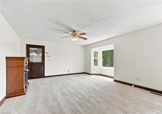 Photo 3 of Sale Pending at 7281 Us Hwy 158, Reidsville, NC 27320 | MLS# 1233029 | Listing updated on 2026-09-11