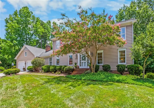 5th image of 1203 Brookfield Ct, High Point, NC 27262 | MLS# 1227246