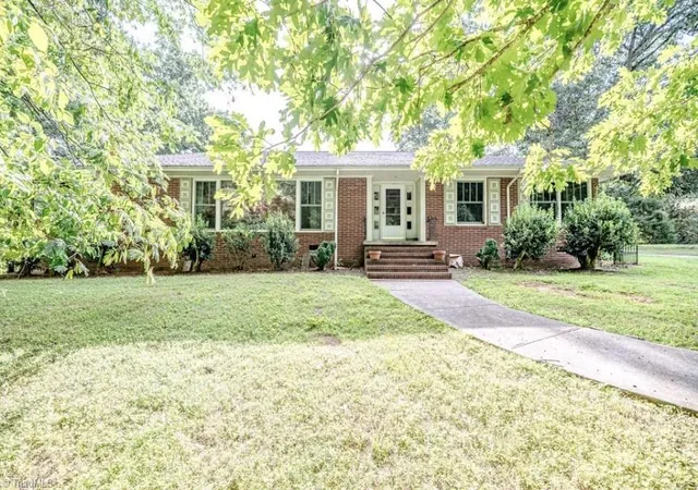 1st image of 284 Back Creek Rd, Asheboro, NC 27205 | MLS# 1226997