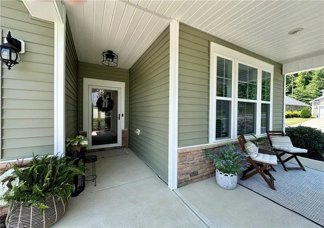 Photo 3 of Sale Pending at 5460 Quartz Ave, Clemmons, NC 27012 | MLS# 1228125 | Listing updated on 2026-09-24