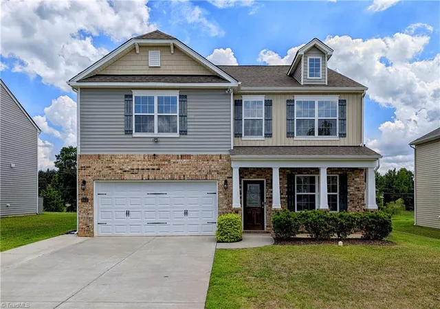 Homes for sale in Trinity, NC | 6953 Quarter Horse Dr, Trinity, NC 27370 | MLS# 1227087