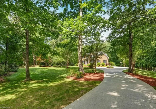 Photo 3 of Single family home for sale at 565 Irvin Farm Rd, Reidsville, NC 27320 | MLS# 1231457 | Listing updated on 2026-09-09