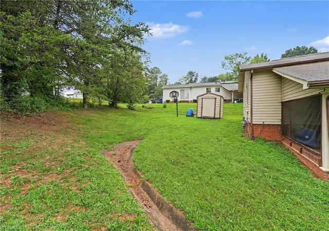 23rd image of 4304 Jasmin Ct, Winston Salem, NC 27105 | MLS# 1231228