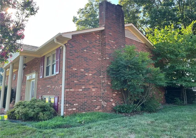 image of 1041 Canyon Dr, Rural Hall, NC 27045 | MLS# 1227686