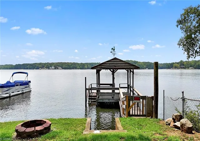 2nd image of 191 Shoreline Dr, Lexington, NC 27292 | MLS# 1229636