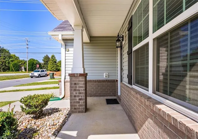 4th image of 3807 Copperfield Ct, High Point, NC 27265 | MLS# 1226168