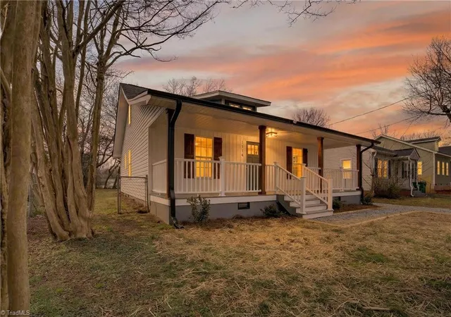 Photo 3 of Single family home for sale at 1114 Richland St, High Point, NC 27260 | MLS# 1232913 | Listing updated on 2026-09-04