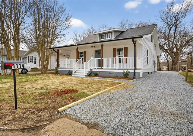 Photo 3 of Single family home for sale at 1114 Richland St, High Point, NC 27260 | MLS# 1232913 | Listing updated on 2026-10-05