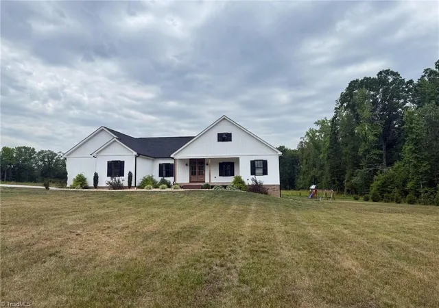 Photo 2 of Single family home for sale at 2498 Settle Brg Rd, Stoneville, NC 27048 | MLS# 1225015 | Listing updated on 2026-09-23