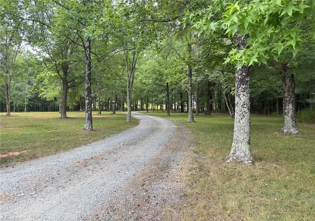 Photo 3 of Single family home for sale at 2498 Settle Brg Rd, Stoneville, NC 27048 | MLS# 1225015 | Listing updated on 2026-09-23