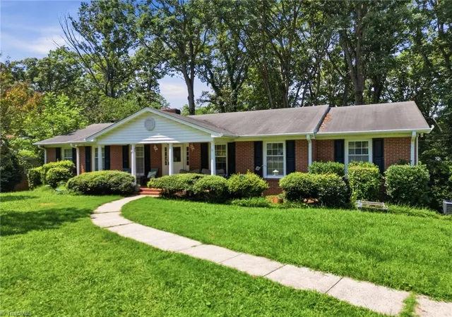2nd image of 1131 Barclay Ter, Winston Salem, NC 27106 | MLS# 1230638