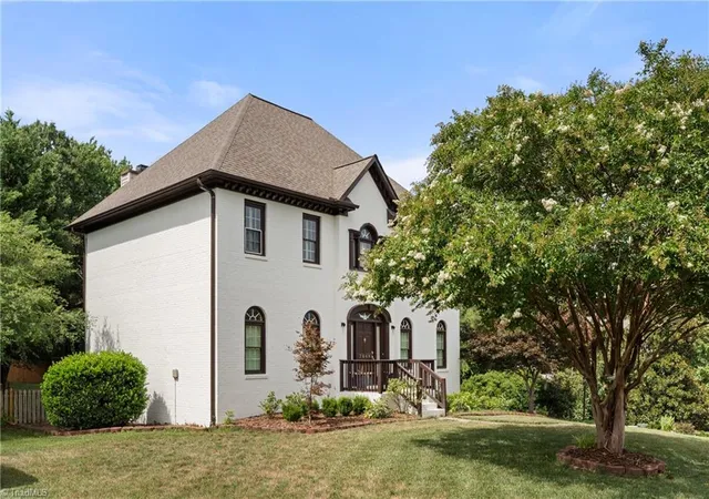 Photo 3 of Single family home for sale at 7049 Orchard Path Dr, Clemmons, NC 27012 | MLS# 1227168 | Listing updated on 2026-09-16