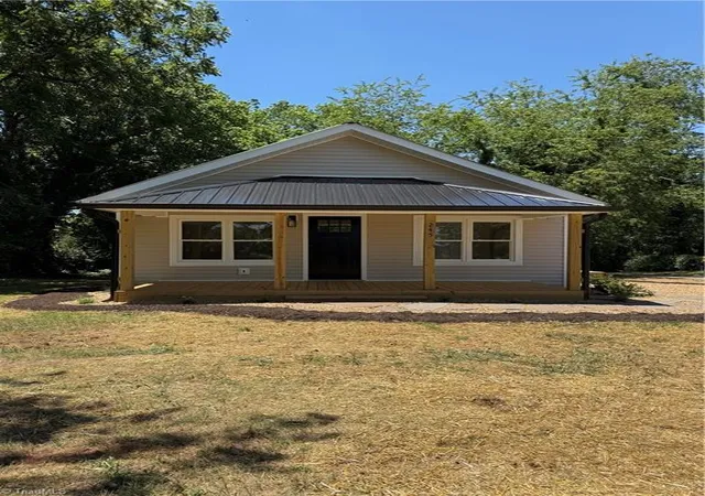 5th image of 245 Friendly Grove Church Rd, Millers Creek, NC 28651 | MLS# 1224964