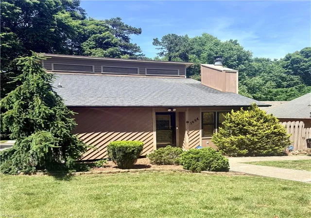 1st image of 1884 Stonewood Dr Sw, Winston Salem, NC 27103 | MLS# 1220014