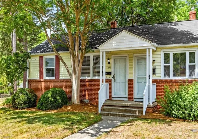 Homes for sale in Greensboro, NC | 556 Overlook St, Greensboro, NC 27403 | MLS# 1224053