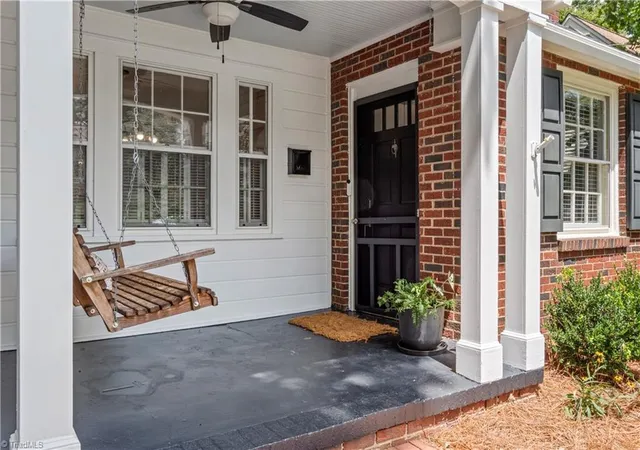 3rd image of 2373 Fairway Dr, Winston Salem, NC 27103 | MLS# 1231738