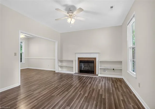 Photo 4 of Single family home for sale at 3408 Bent Crk Ct, Greensboro, NC 27410 | MLS# 1228398 | Listing updated on 2026-10-09
